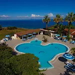 Le Playe Village