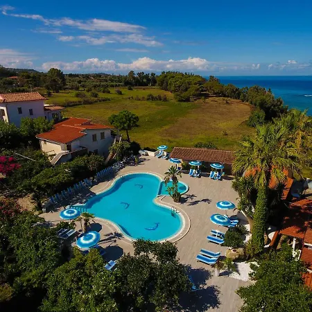 Apart-hotel Le Playe 3*