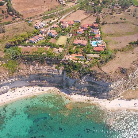 Le Playe Village Aparthotel 3*