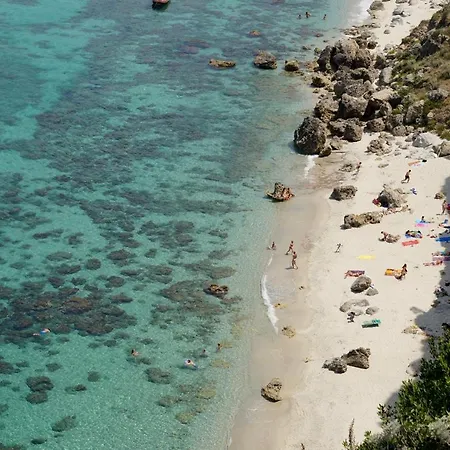 Le Playe Village 3*