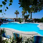 Le Playe Village Lejlighedshotel 3*