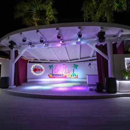 Le Playe Village Apartahotel 3*